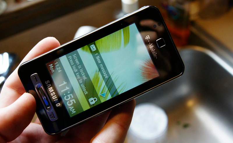 Illustration for article titled T-Mobile Samsung Behold Lightning Review